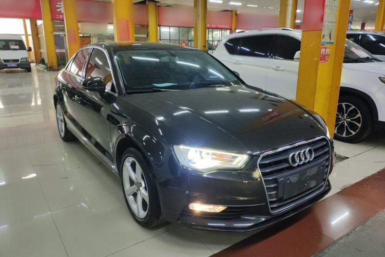 Used Audi A3 2014 Limousine 35 TFSI Automatic Comfort Model