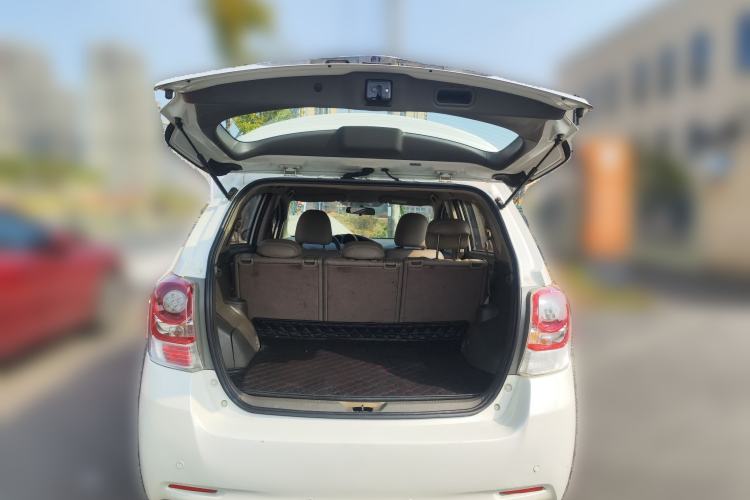 Used Toyota Verso 2014 Starlight 180E CVT Elite Edition
