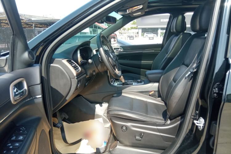 Used Jeep Grand Cherokee 2017 3.0L Comfort Navigation Edition