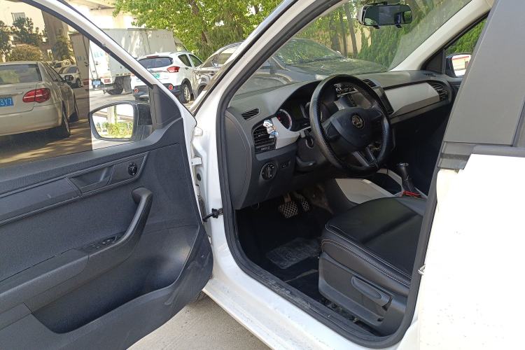 Used Skoda Fabia 2017 1.4L Automatic Car Enjoy Edition