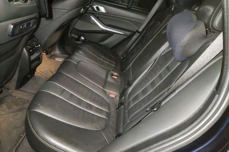 Used BMW X5 2019 xDrive40i Luxury Model with M Sport Package
