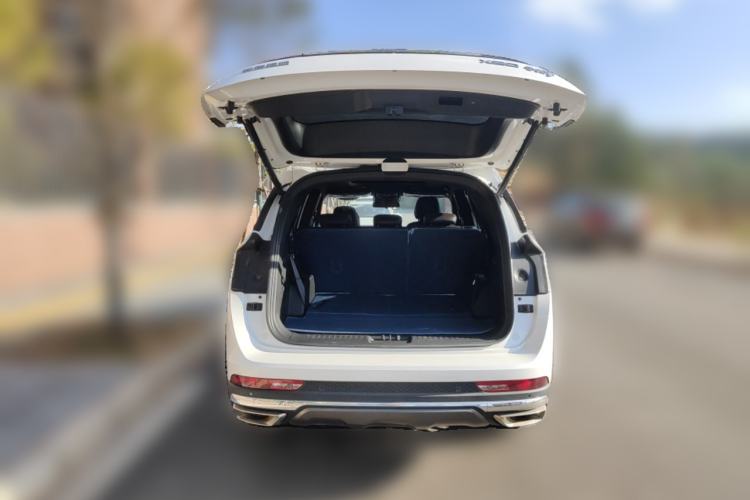 Used JETOUR X90 2022 Zilong 2.0T DCT Changsheng Edition 7-Seater Trunk