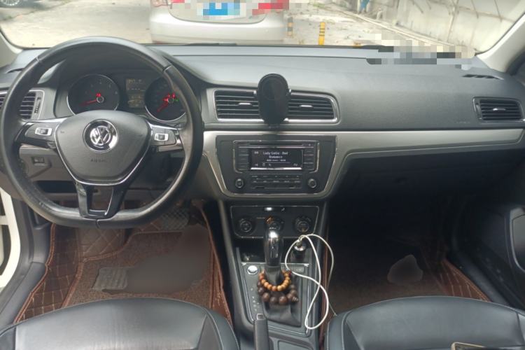 Used Volkswagen Gran Lavida 2017 230TSI DSG Comfort Edition Center Console