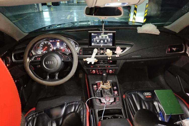 Used Audi A7 2017 50 TFSI quattro Comfort Model Center Console