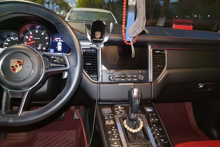 Used Porsche Macan 2017 Macan 2.0T
