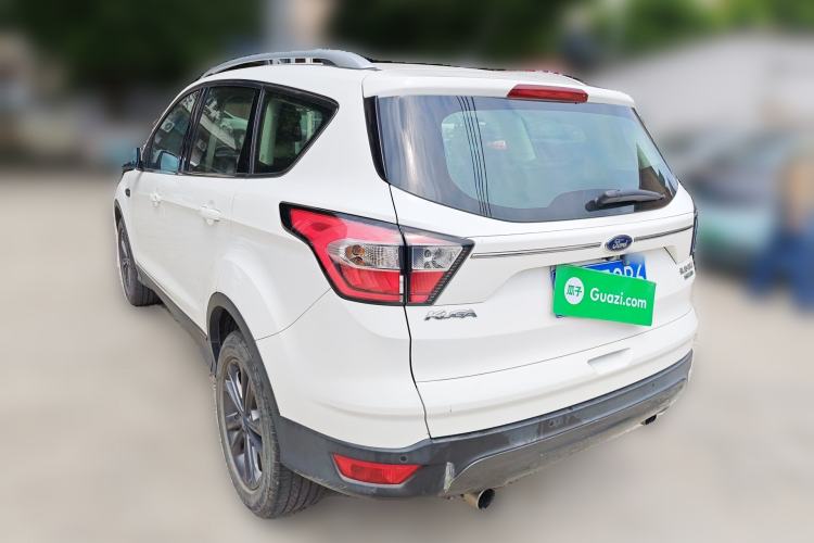 Used Ford Kuga 2018 Facelifted EcoBoost 180 Two-Wheel-Drive Platinum Wing Edition Exterior 3