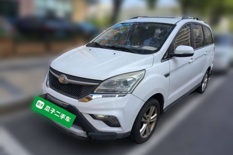 Used HYOSOW H3 2015 1.5L manual luxury version