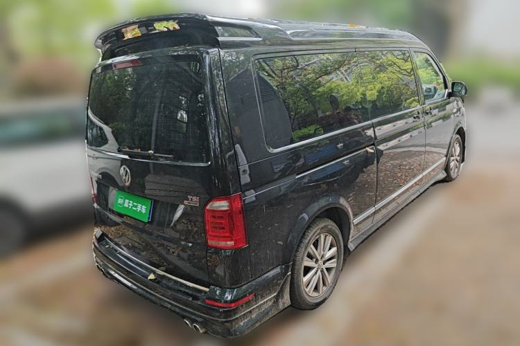 Used Volkswagen Caravelle 2017 2.0 TSI 4x4 Luxury Edition 7-Seater Rear Right 45 Deg