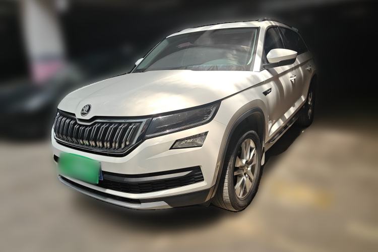 Used Skoda Kodiaq 2019 Facelifted TSI330 5-Seater Two-Wheel-Drive Luxury Enjoyment Edition China VI Standard