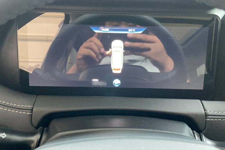 Used Geely Auto Haoyue 2020 1.8TD DCT Flagship 7-Seater
