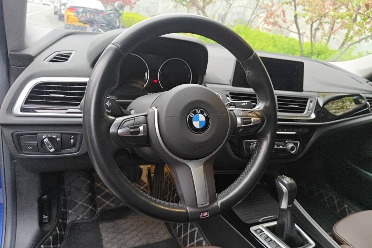 Used BMW 1 Series 2019 118i M Sport Package Steering Wheel
