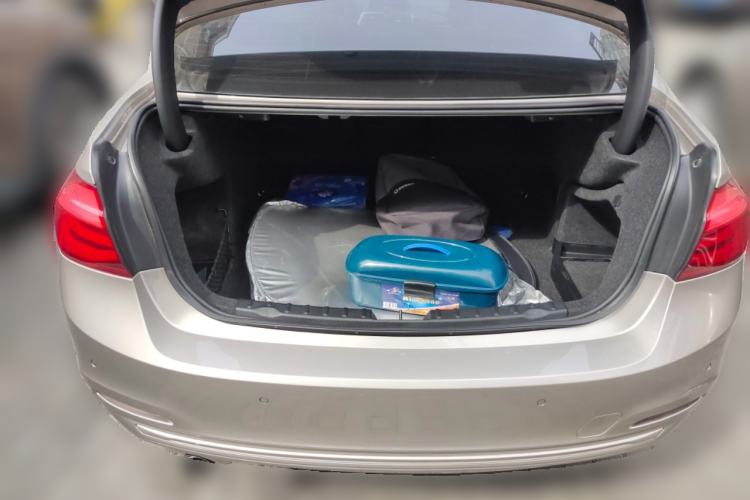 Used BMW 3 Series 2016 320i Fashion Model