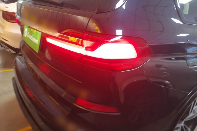 Used BMW X7 2021 xDrive40i Luxury M Sport Package