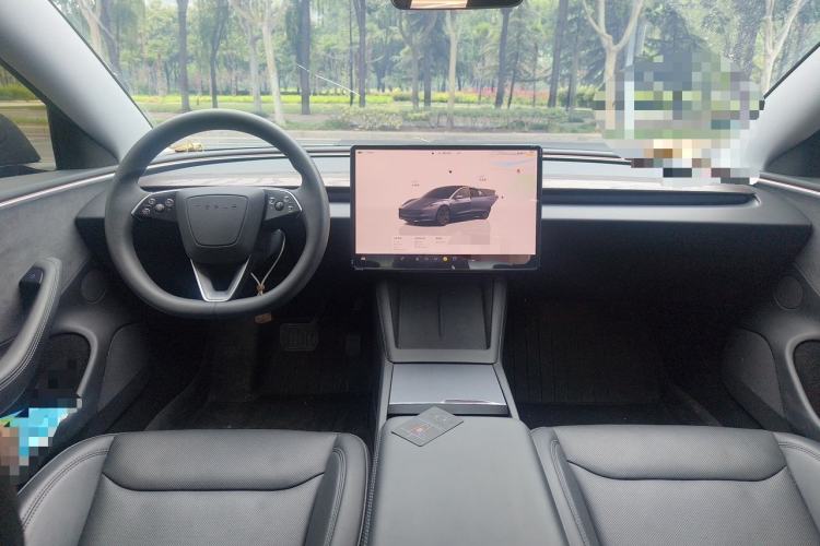 Used Tesla Model 3 2023 Long-Range All-Wheel-Drive Version
