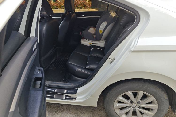 Used Volkswagen Bora 2019 1.5L Automatic Fashion Model Left Rear Seat