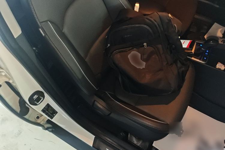 Used Hyundai ix25 2015 2.0L Automatic 4x4 Deluxe DLX