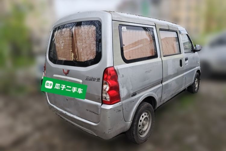 Used Wuling Rongguang 2011 1.2L Base Version
