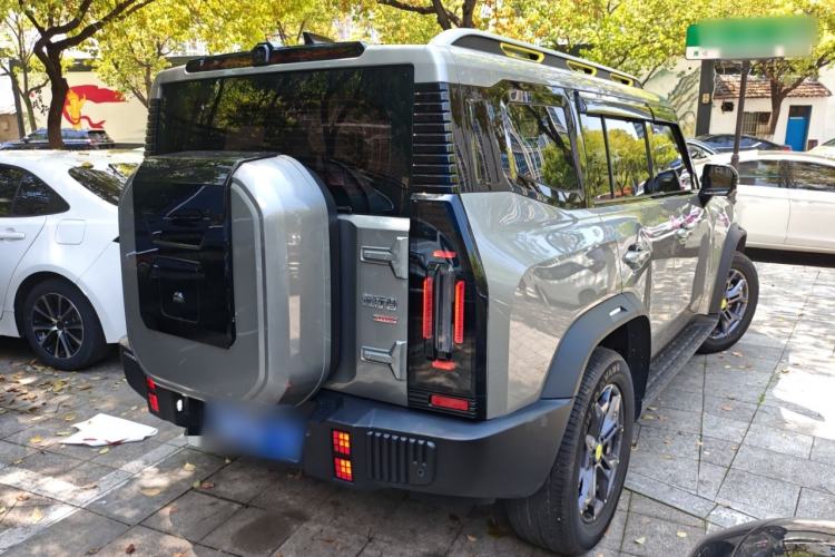 Used JETOUR Traveler 2023 2.0T All-Wheel-Drive CrossPRO