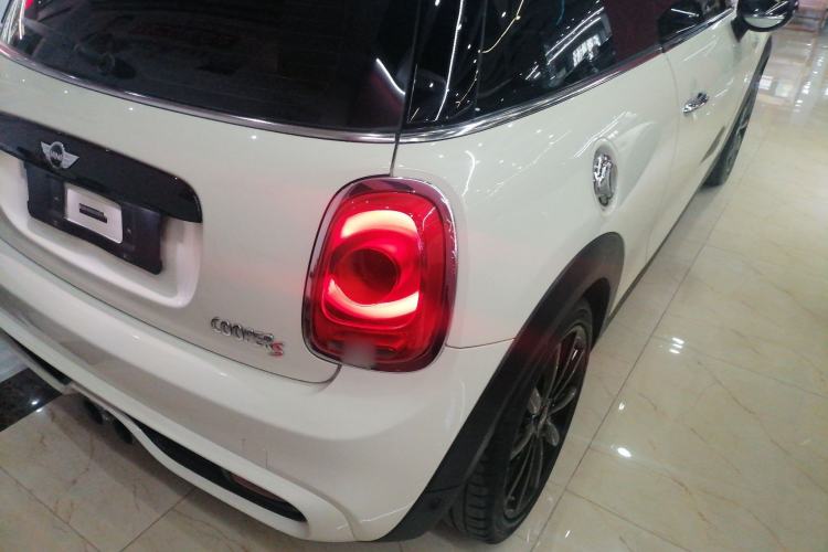 Used MINI MINI 2014 2.0T COOPER S Excitement