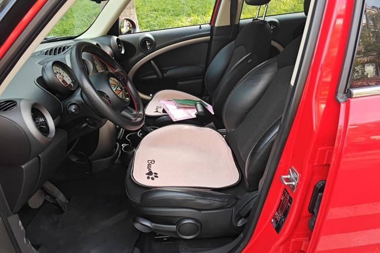 Used MINI Countryman 2011 1.6L COOPER Fun Left Front Seat