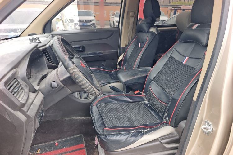 Used Wuling Hongguang V 2022 1.5L Enjoy Edition Hydraulic Power Steering LAR Left Front Seat