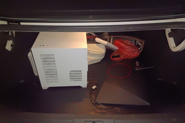 Used Peugeot 408 2014 1.8L Manual Leading Edition Trunk