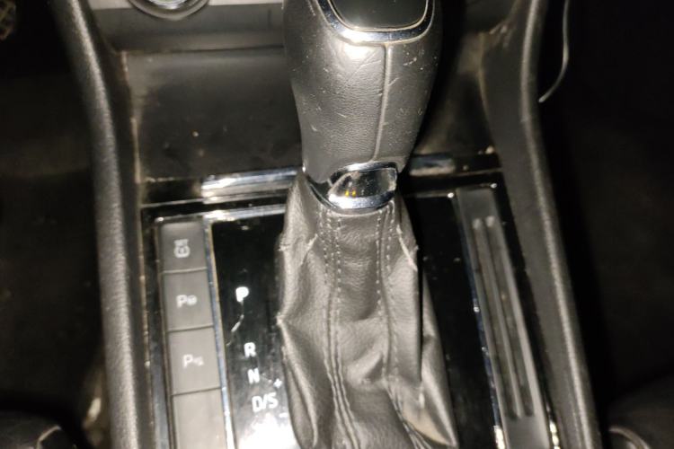 Used Skoda Superb 2016 TSI330 DSG Smart Drive Edition