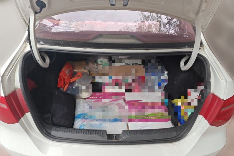 Used Volkswagen Jetta 2013 1.6L Manual Fashion Edition Trunk