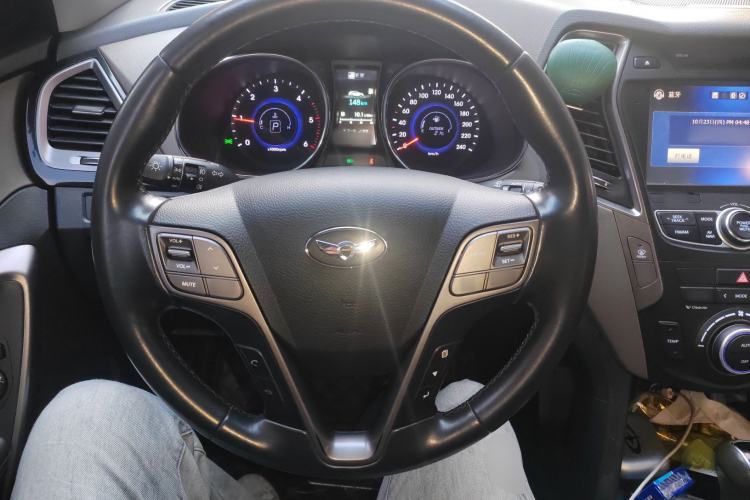 Used Hyundai Grand SantaFe 2013 2.2T 7-Seater Four-Wheel-Drive Comfort Edition
