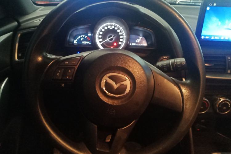 Used Mazda CX-4 2016 2.0L Automatic 2WD Blue Sky Dynamic Edition Steering Wheel