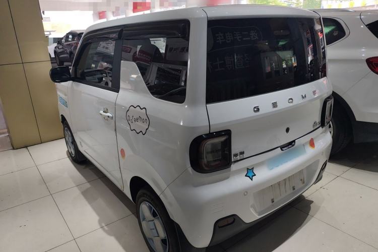 Used Geely Galaxy Panda 2023 Panda Mini 200km Endurance Bear Exterior 2