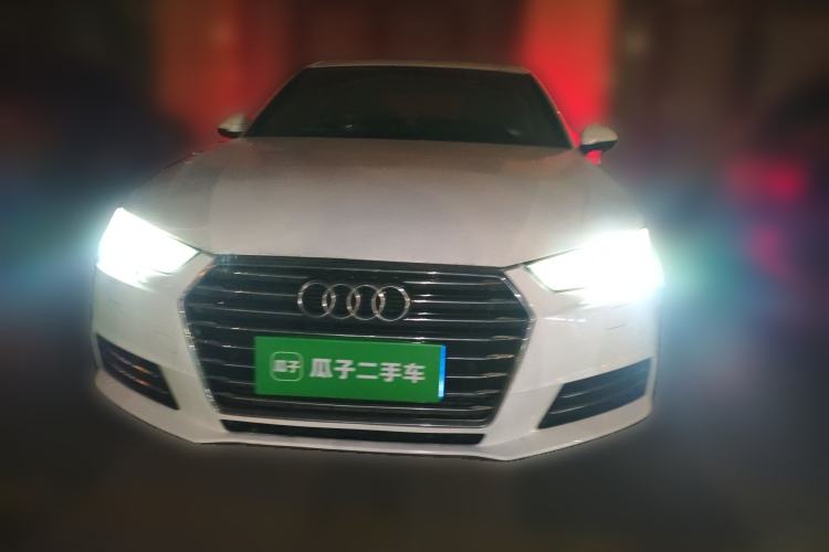 Used Audi A4L 2018 30th Anniversary Edition 40 TFSI Trendy Model
