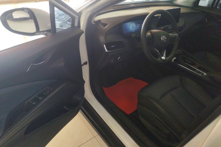 Used Buick Velite 6 2023 Revised Version 430 km Range – Commuter Edition