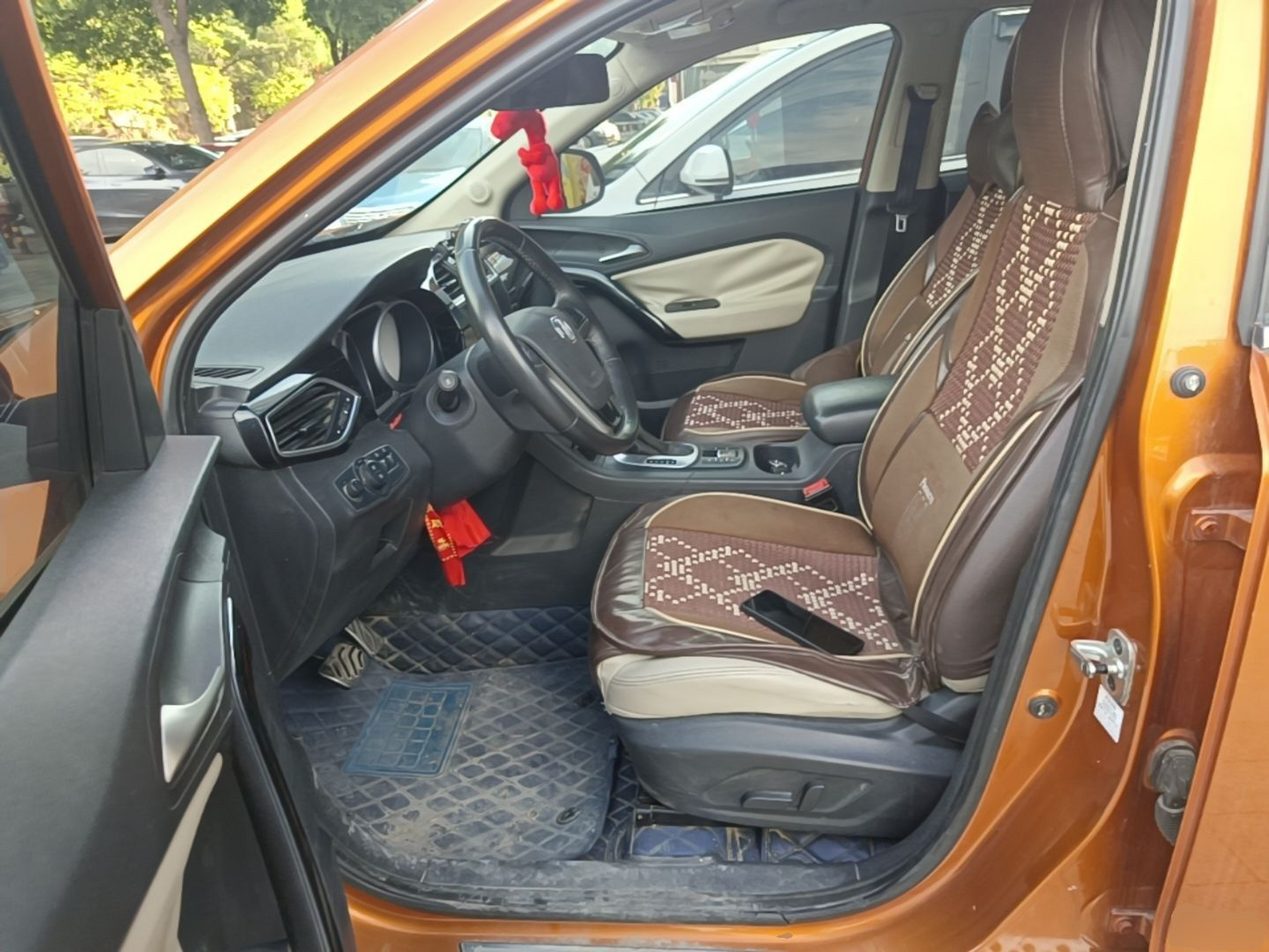 Avant de la voiture