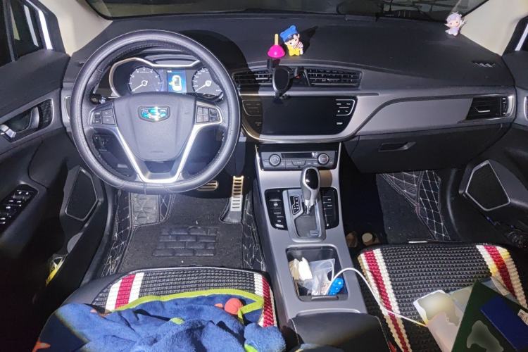 Used Geely Auto Emgrand GS 2018 Sport Edition 1.8L Automatic LingShang Model Center Console