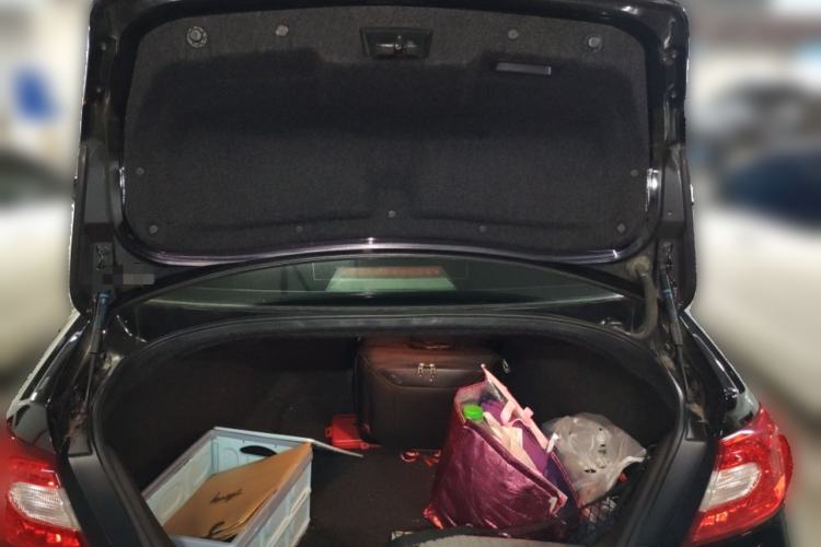 Used Infiniti Q70 2013 Q70L 2.5L Comfort Edition Trunk