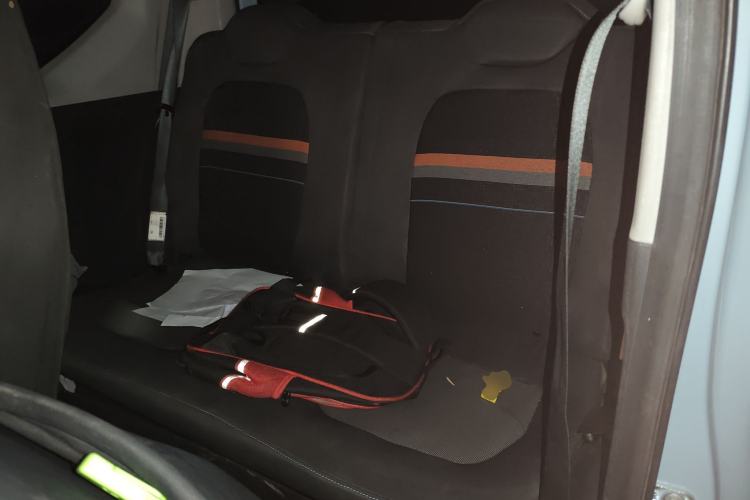 Used Wuling Hongguang MINIEV 2021 Macaron Fashion Model Lithium Iron Phosphate Left Rear Seat