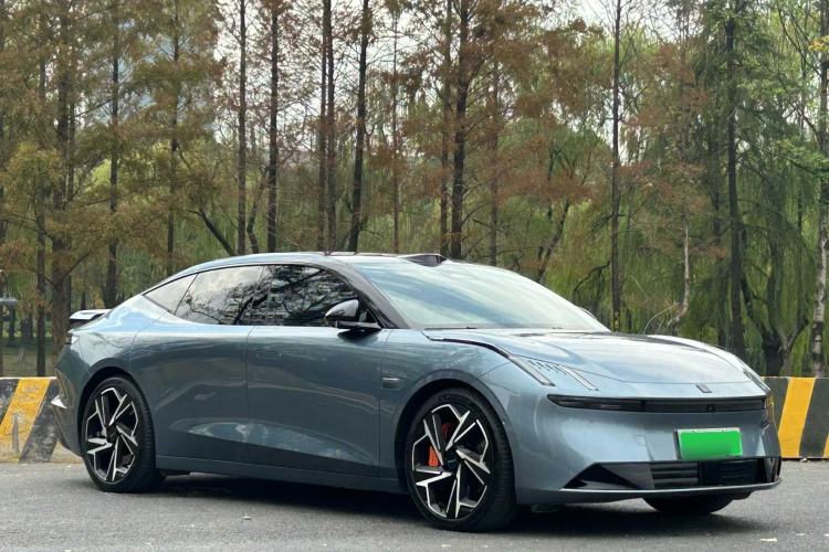 Used Lynk & Co Z10 2025 95 kWh 702 km All-Wheel Drive Intelligent Driving Ultra
