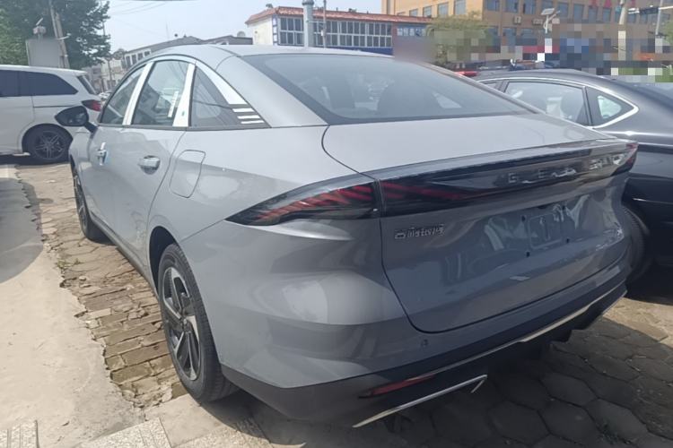 Used Geely Galaxy L6 2025 EM-i 140km Explorer+ Edition
