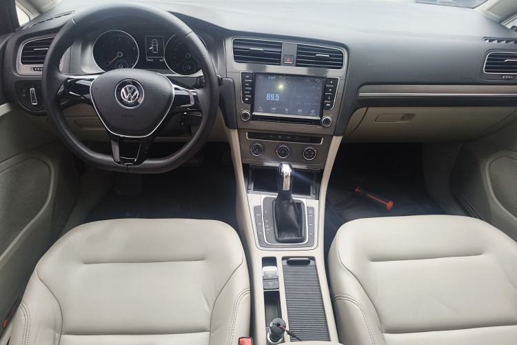 Used Volkswagen Golf 2015 1.6L Automatic Comfort Model