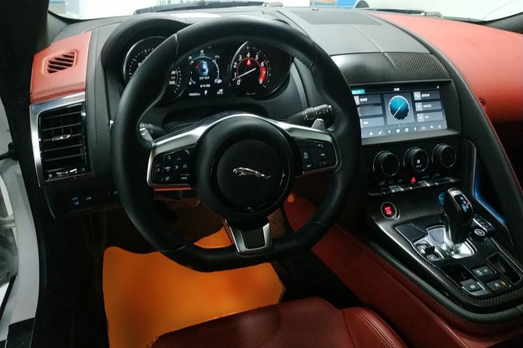 Used Jaguar F-TYPE 2019 2.0T Hardtop Version
