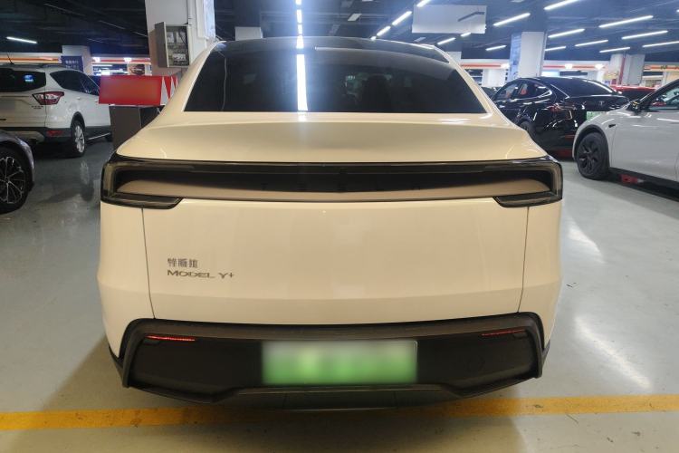 Used Tesla Model Y 2025 Long-Range All-Wheel Drive First Edition
