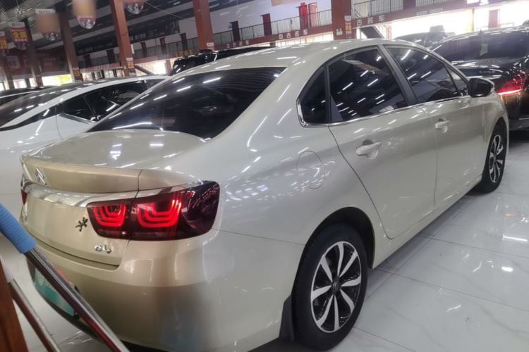 Used Citroen C4 Sega 2018 1.6L Automatic Luxury Model
