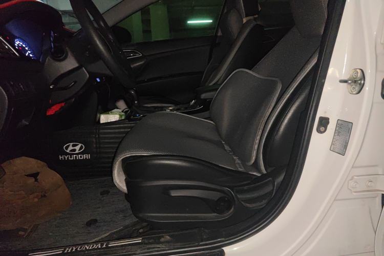 Used Hyundai Mistra 2016 1.8L Automatic Smart GLS