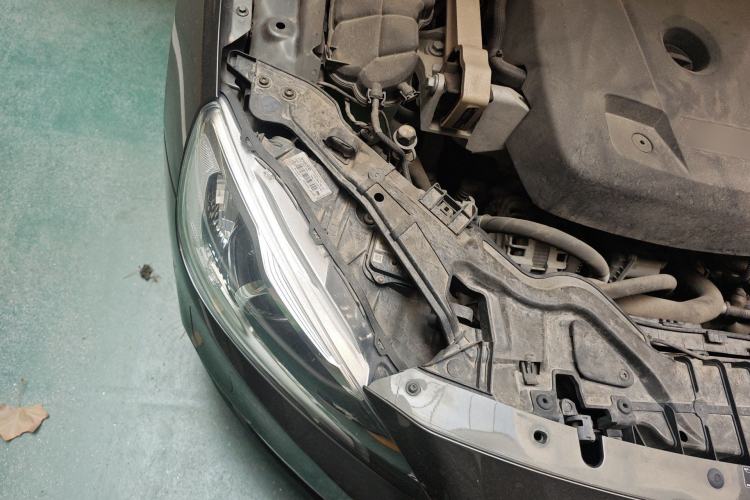 Used Volvo S60 2018 S60L T3 Smart Progress Edition Right Front Headlight