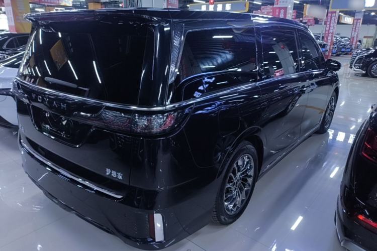 Used VOYAH Dream 2024 PHEV Ultra-Long Range Flagship Edition
