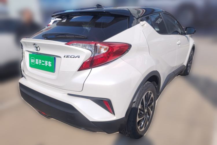 Used Toyota IZOA 2018 2.0L Yichi Version China VI Standard
