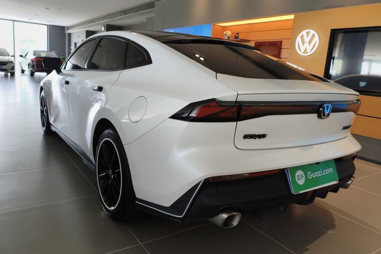 Used CHANGAN UNI-V 2022 1.5T Prestige Version Rear Left 45 Deg