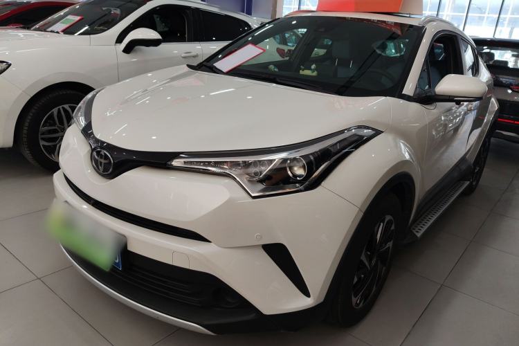 Used Toyota IZOA 2020 2.0L Yi Xiang CARE