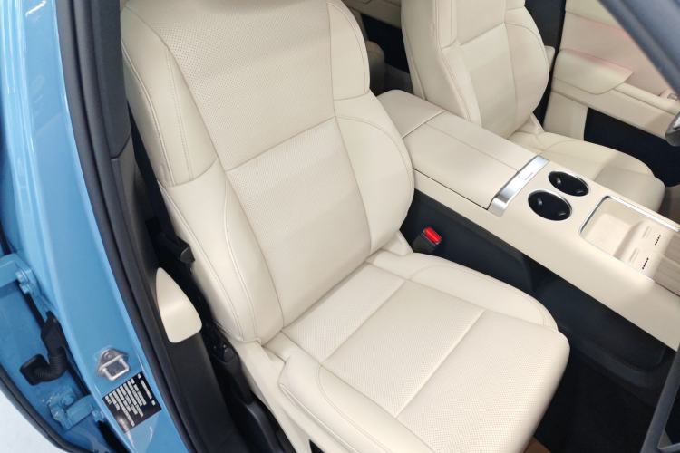 Used Li Auto L7 2024 Ultra Model
